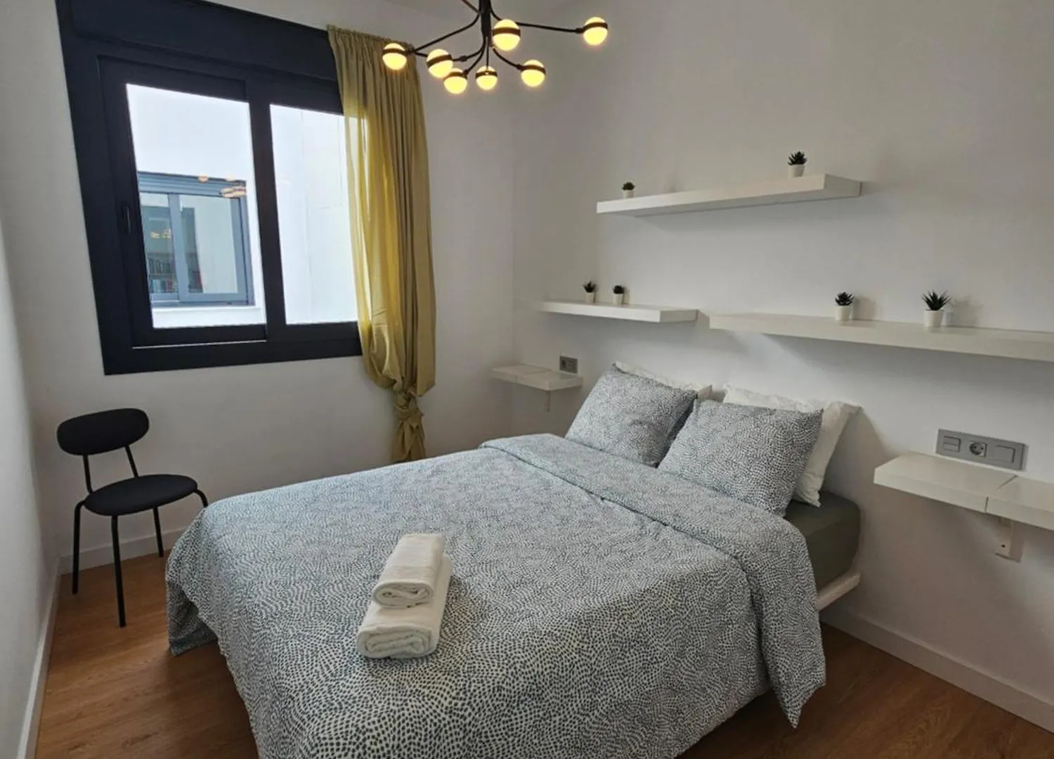 Empedrada - Apartamentos Down Town Malaga Centro Apartment