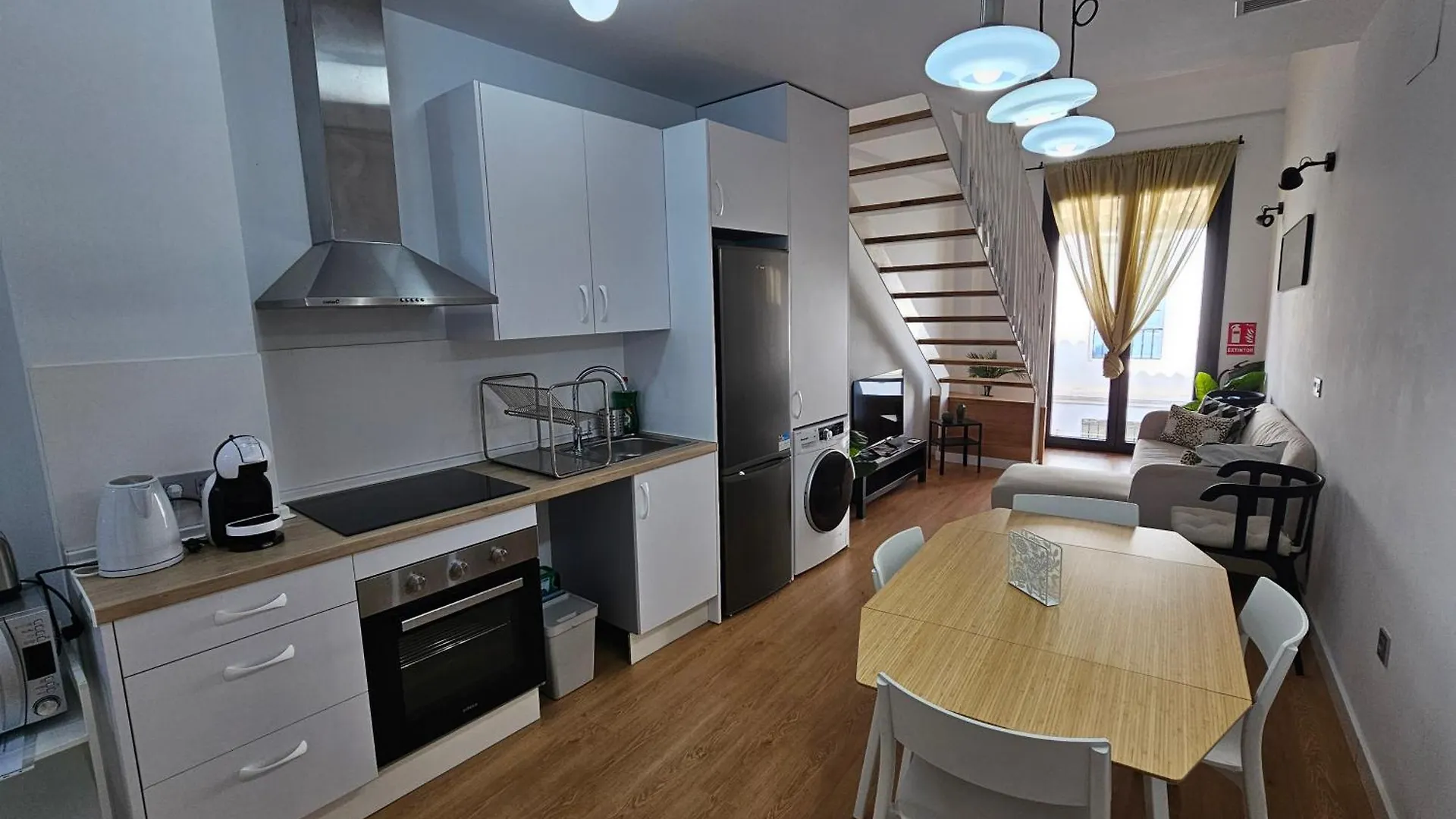 Empedrada - Apartamentos Down Town Malaga Centro 0*,  Spain