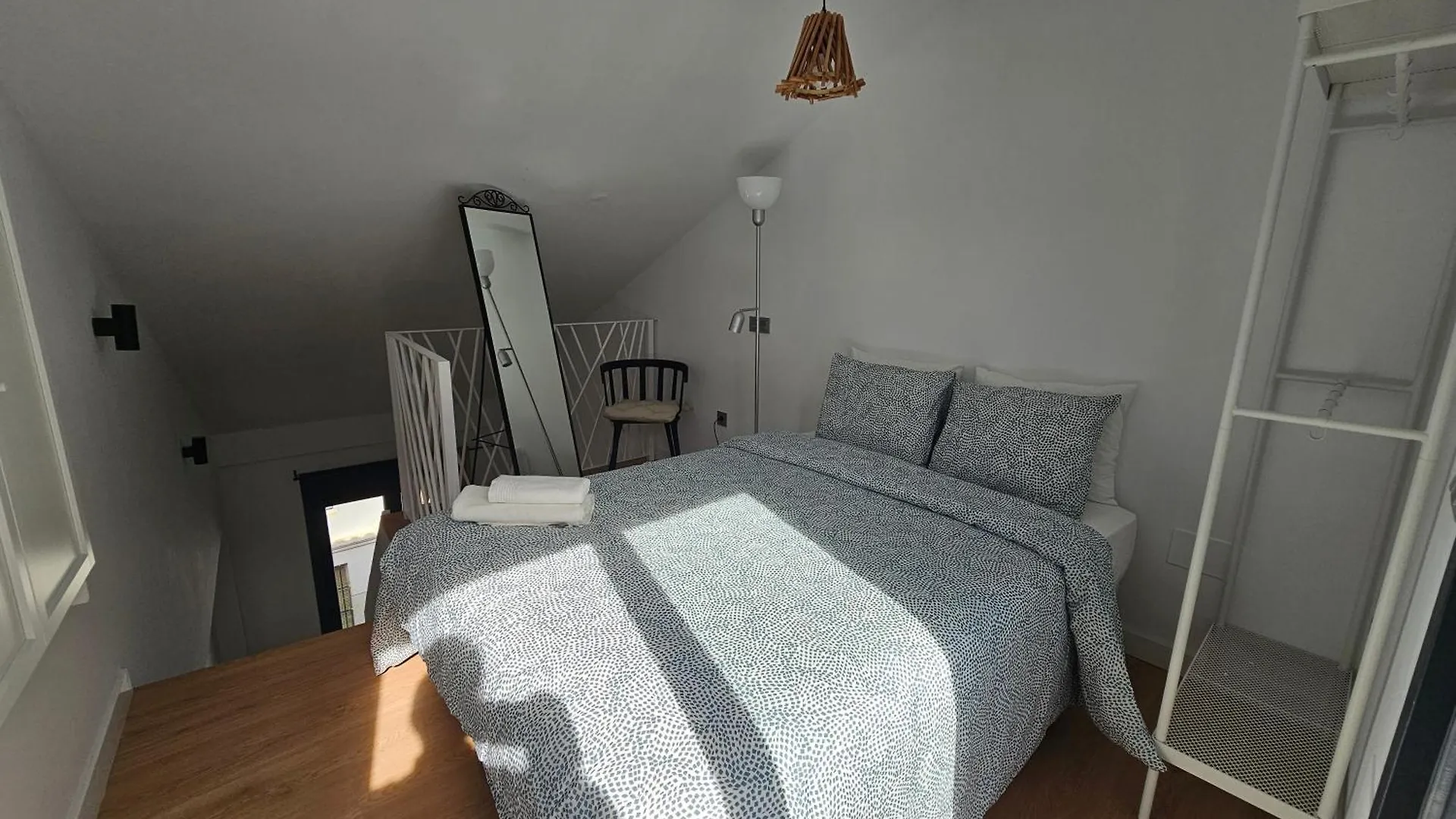 Empedrada - Apartamentos Down Town Malaga Centro